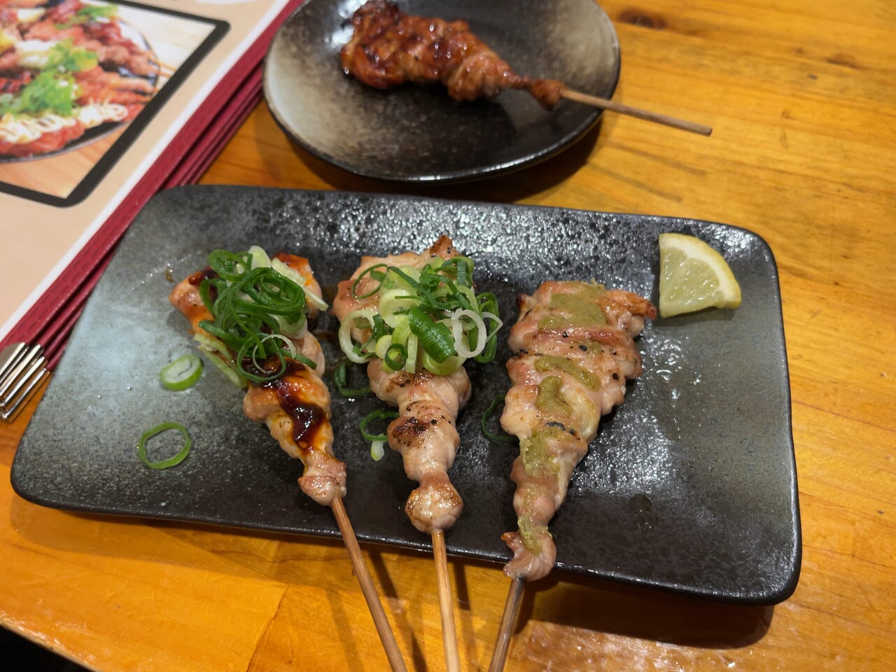 串まる瀬田店のせせり串